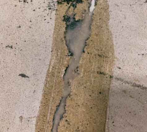 Epoxy and Polyurea Fill is an ideal repair solution for concrete floors.
